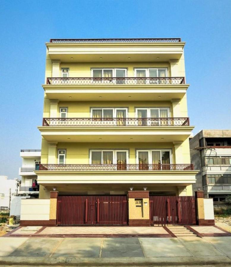 Bluo Studio1 Golf Course Road, Gym, Balcony Garden Gurgaon Exterior photo